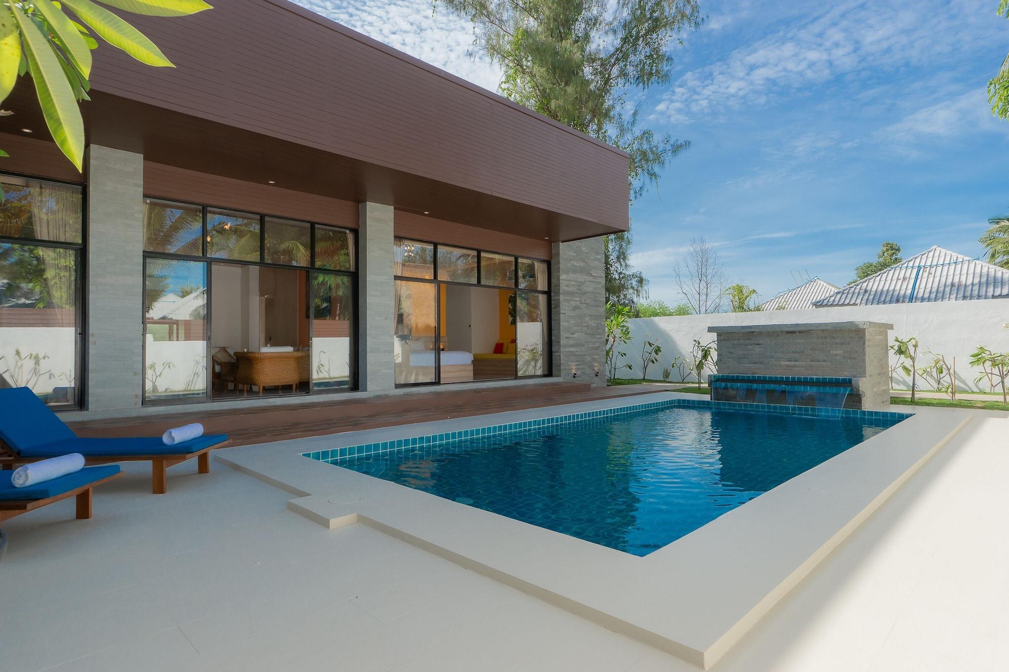 Ferieanlegg Dhevan Dara & - Pool Hua Hin